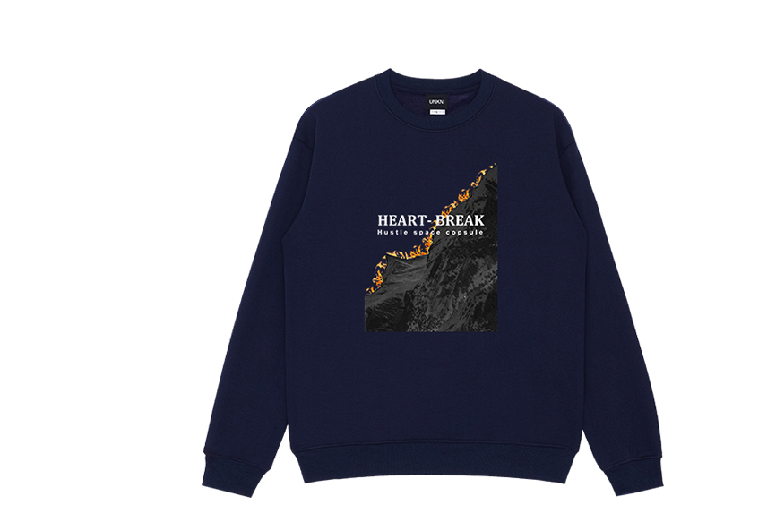 Streetwear Vintage Black Graphic Sweatshirt for All