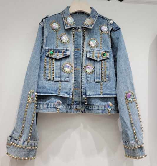 Trendy Women's Streetwear Denim Jacket with Pockets