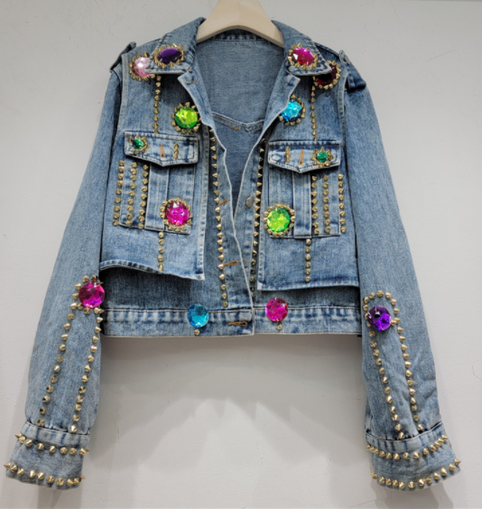 Trendy Women's Streetwear Denim Jacket with Pockets